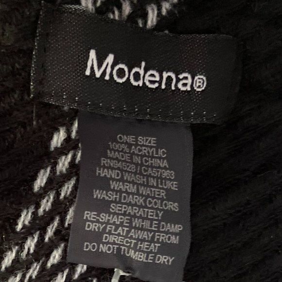 NWT MODENA Black Grey Plaid Infinity Scarf - Picture 3 of 4